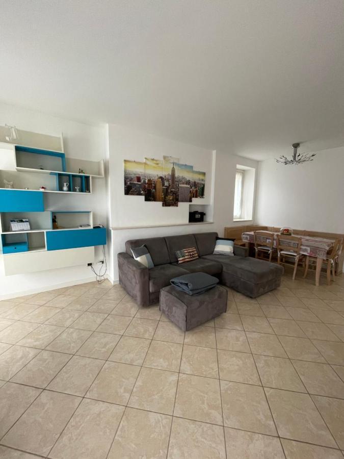 Cottage Il Cigno Con Accesso Al Lago - Como Lake Dervio Extérieur photo